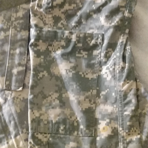 ARMY CAMO MED/LONG SHIRT - Picture 4 of 7